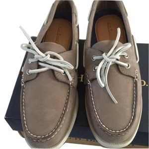 Brand new bass boat shoes
