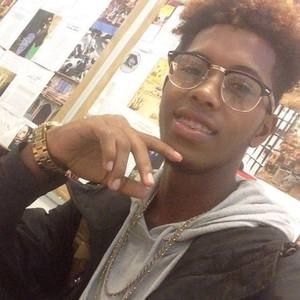 Meet your Posher, Jay