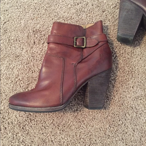 Frye Patty Riding Bootie- worn 2x- EUC - size 6.5