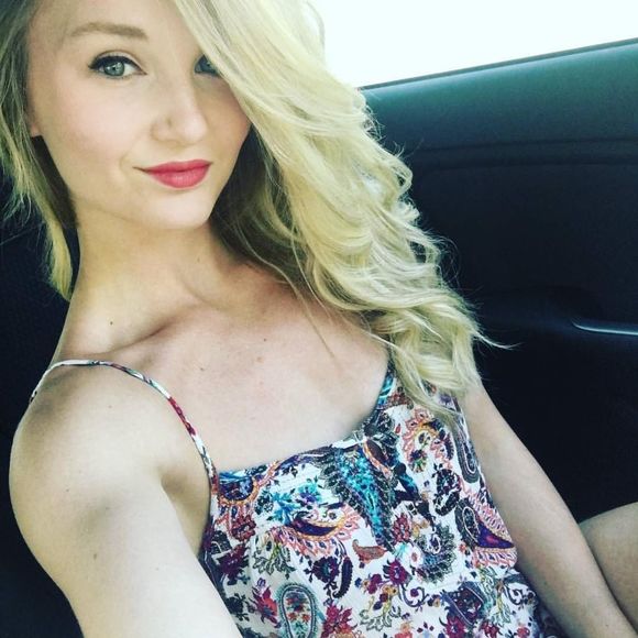 Meet your Posher, Jade