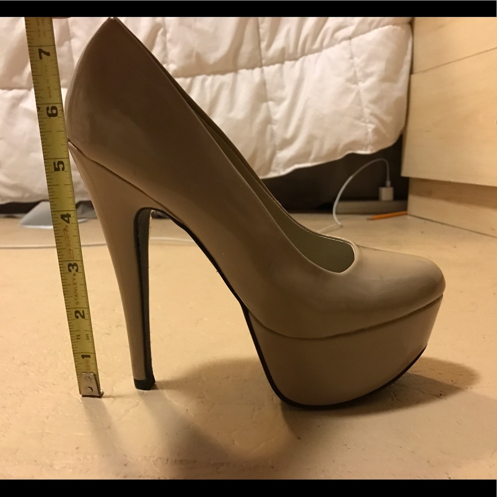 Tan platform heels - Picture 6 of 6