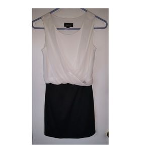 Black & White Juniors sleeveless dress