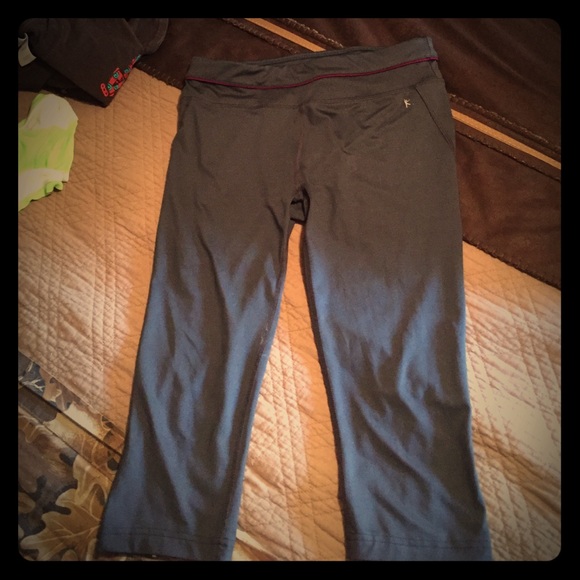 Danskin athletic fitted capris.... Gently worn