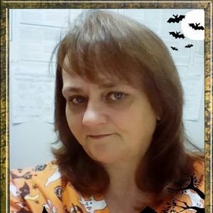 Meet your Posher, Kelli