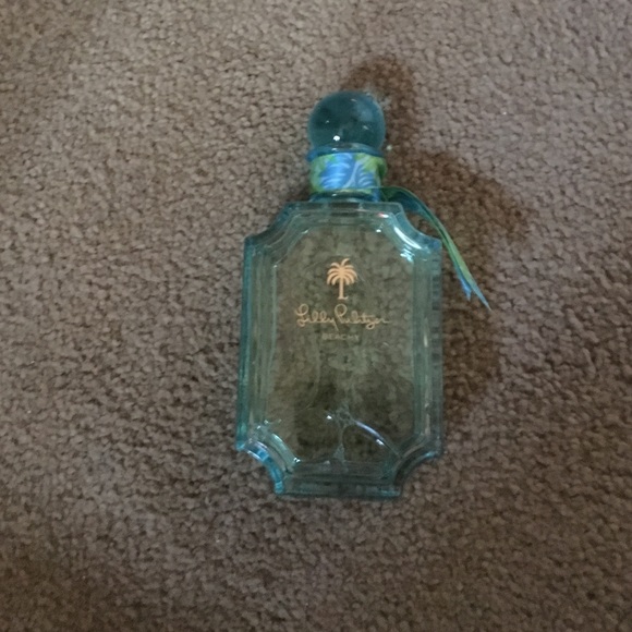 Lilly Pulitzer beachy perfume