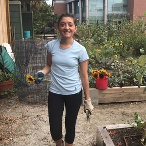 Meet your Posher, Olivia