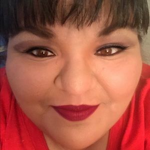 Meet your Posher, Deanna