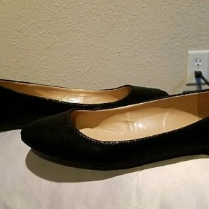 Ann Taylor flats