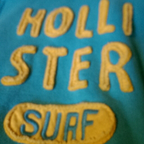 Blue Hollister Sweatshirt