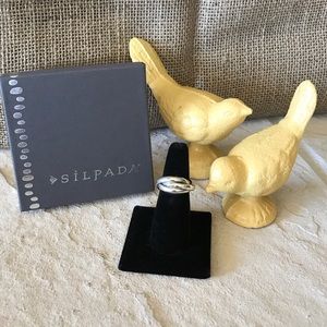Silpada Sterling Silver Showtime ring R2889