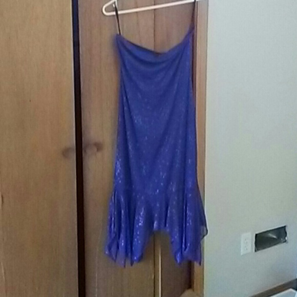 Woman - Picture 2 of 2