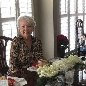 Meet your Posher, Peggy