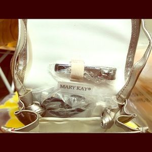 Mary Kay nail cosmetic bag