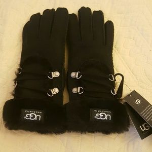 Ugg winter gloves