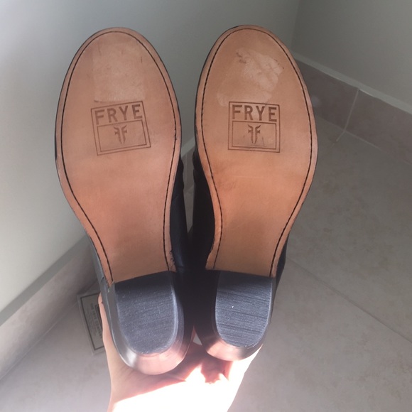 Frye tall black boots sz 6.5 brand new - Picture 3 of 4