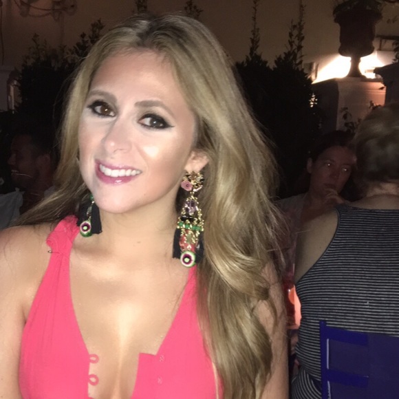 Meet your Posher, Jessica