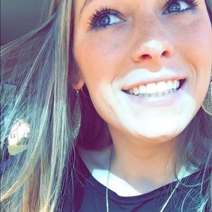 Meet your Posher, Faith