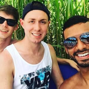 Meet your Posher, Aaron