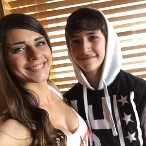 Meet your Posher, Cody