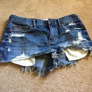 Hollister size 7-high waisted shorts.