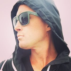 Meet your Posher, Scott