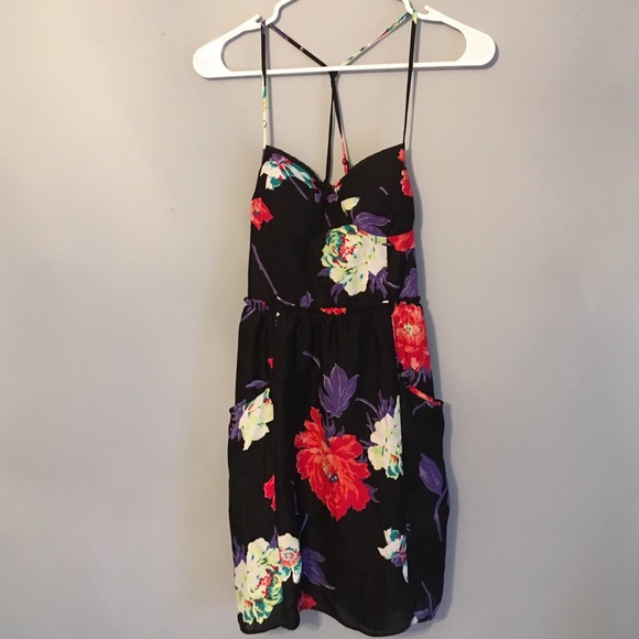 floral dress never worn