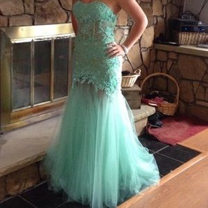 Prom dress