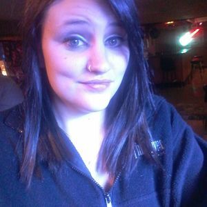 Meet your Posher, Anessa