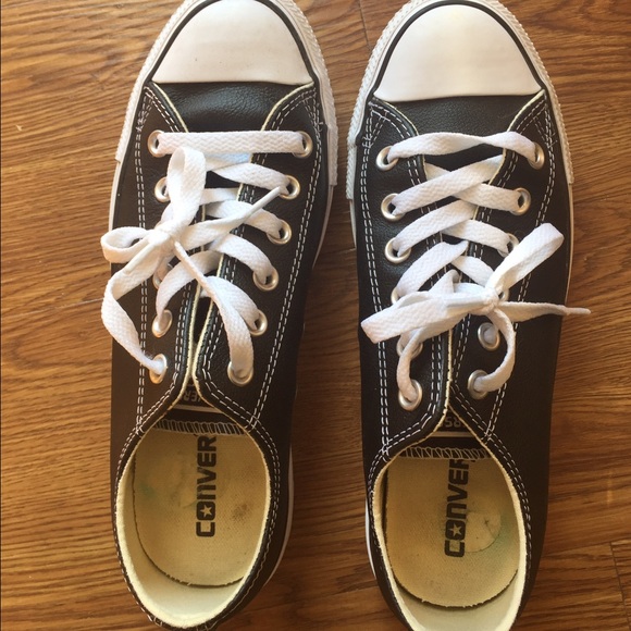 Leather converse- black and white