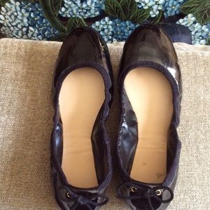 Black Cole Haan flats size 9