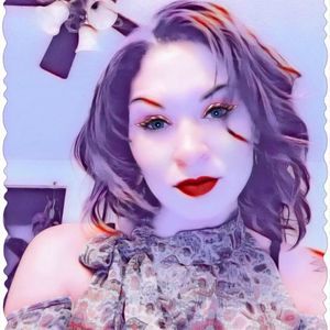 Meet your Posher, Christy