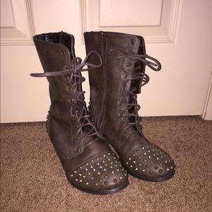 •NWOT• Brown Studded Trooper Boots