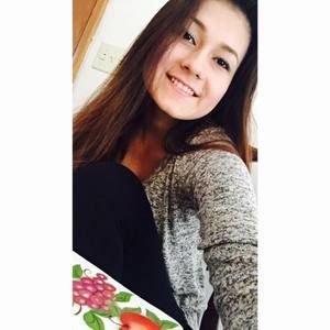 Meet your Posher, Dayanna