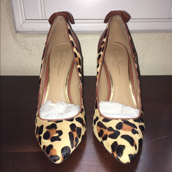 Jessica Simpson Natural Ivy Leopard Size 10