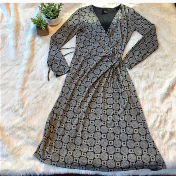 The Limited Dresses & Skirts - The Limited black and white wrap dress