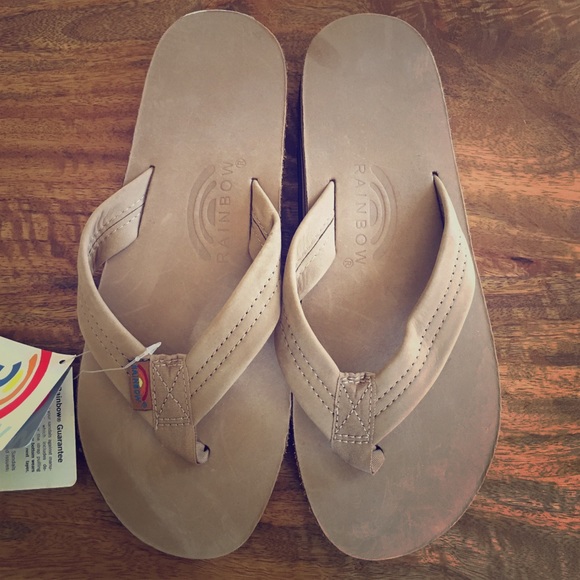 Rainbow Shoes - NWT🏷Rainbow 302ALTS Sandals (fits women sz 9)