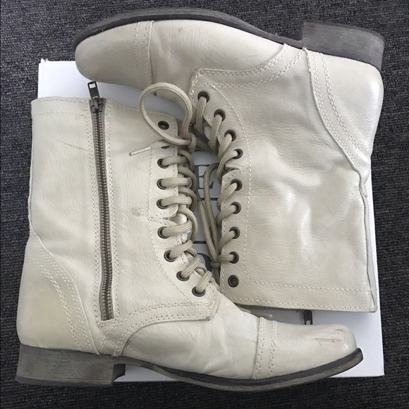 Steve Madden Troopa Boot Off White