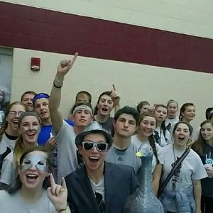 Meet your Posher, Derek