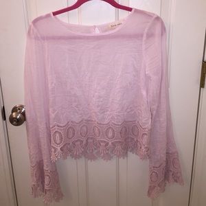 Lace long sleeved crop top