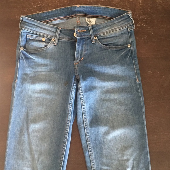 Barely worn H&M skinny stretch jeans