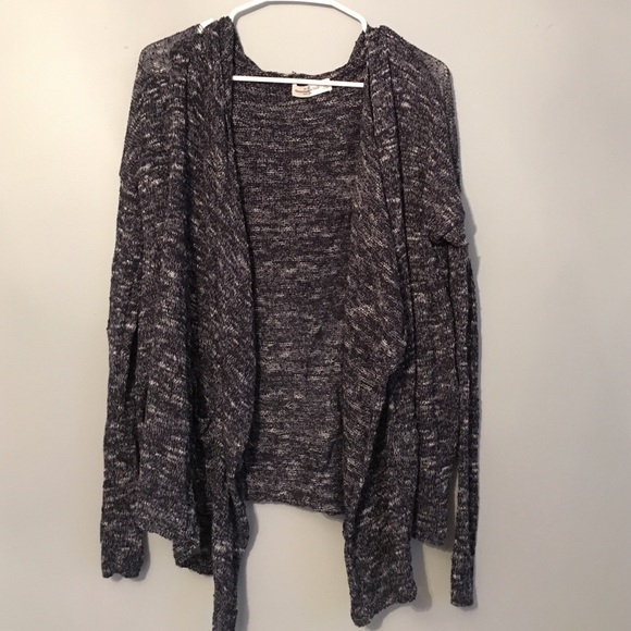 blue/white hooded abercrombie sweater