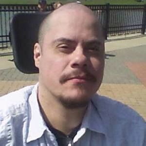 Meet your Posher, Carlos