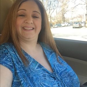 Meet your Posher, Adriana