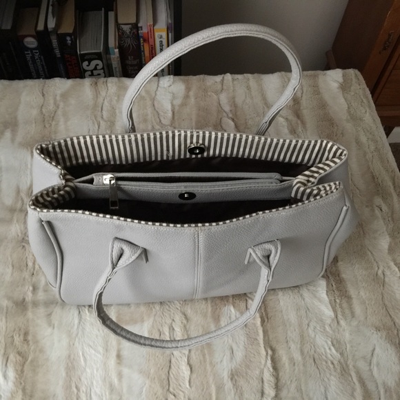Small grey leather purse - Picture 1 of 3