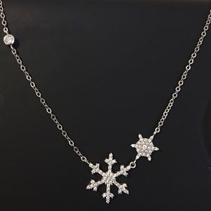 New 925 silver w/Swarovski crystal SNOW necklace