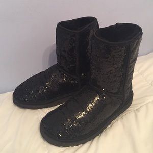 Black Sparkly Uggs