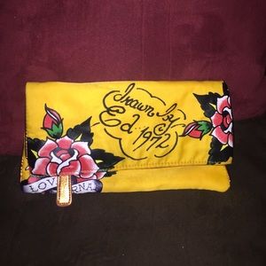 Ed hardy clutch