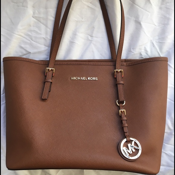 Michael Kors Jet Set Brown Saffiano leather purse