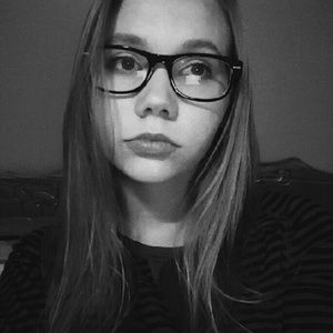 Meet your Posher, Connie