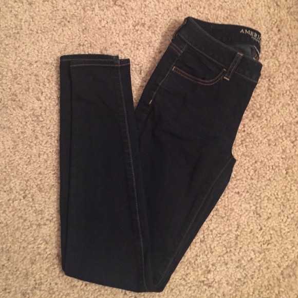 Dark wash American Eagle jeans